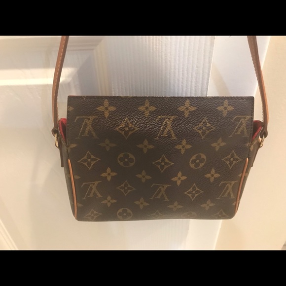 Louis Vuitton Handbags - Louis Vuitton Leather Monogram Pochette Handbag